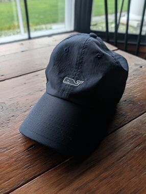 Vineyard Vines Navy Whale performance fabric Baseball Cap